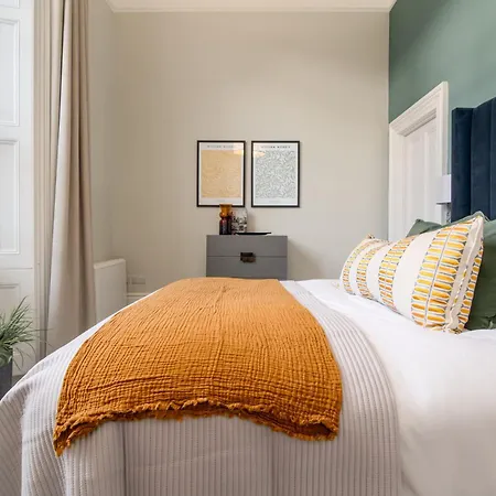 60 Queens Road * Бристоль