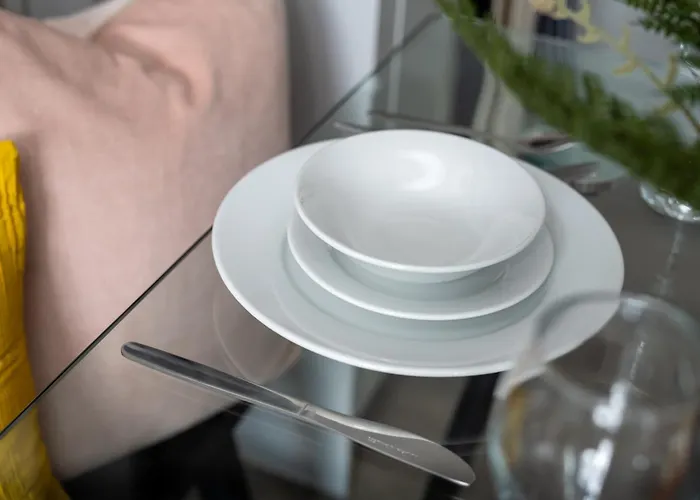 60 Queens Road Bristol